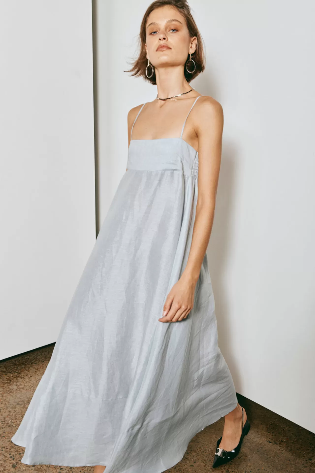 Fashion VRG GRL Behati Linen Maxi Dress Sky