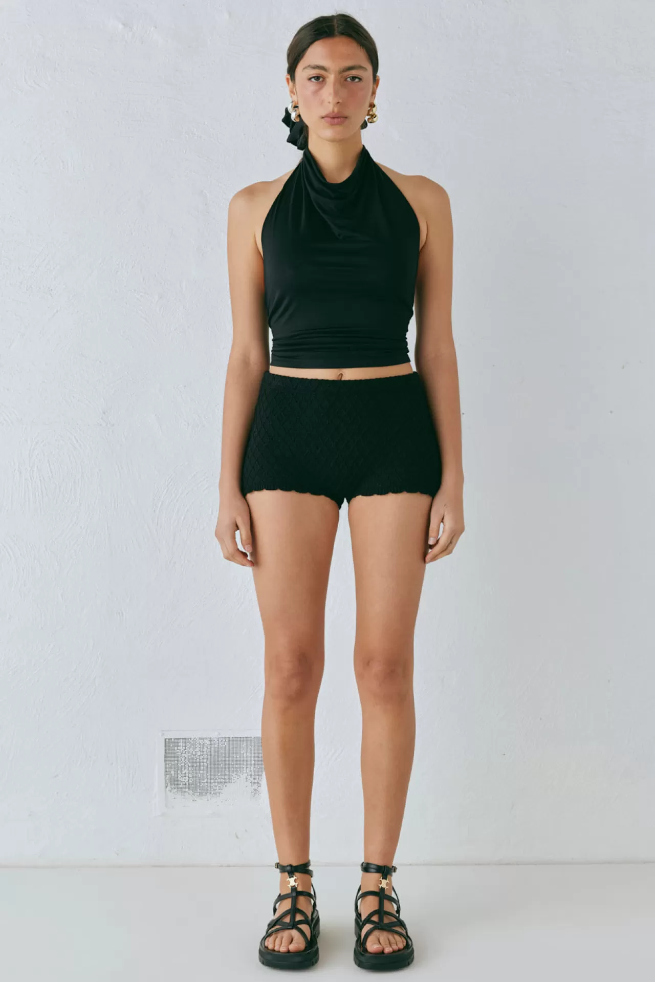 Clearance VRG GRL Inner Glow Knit Shorts Black