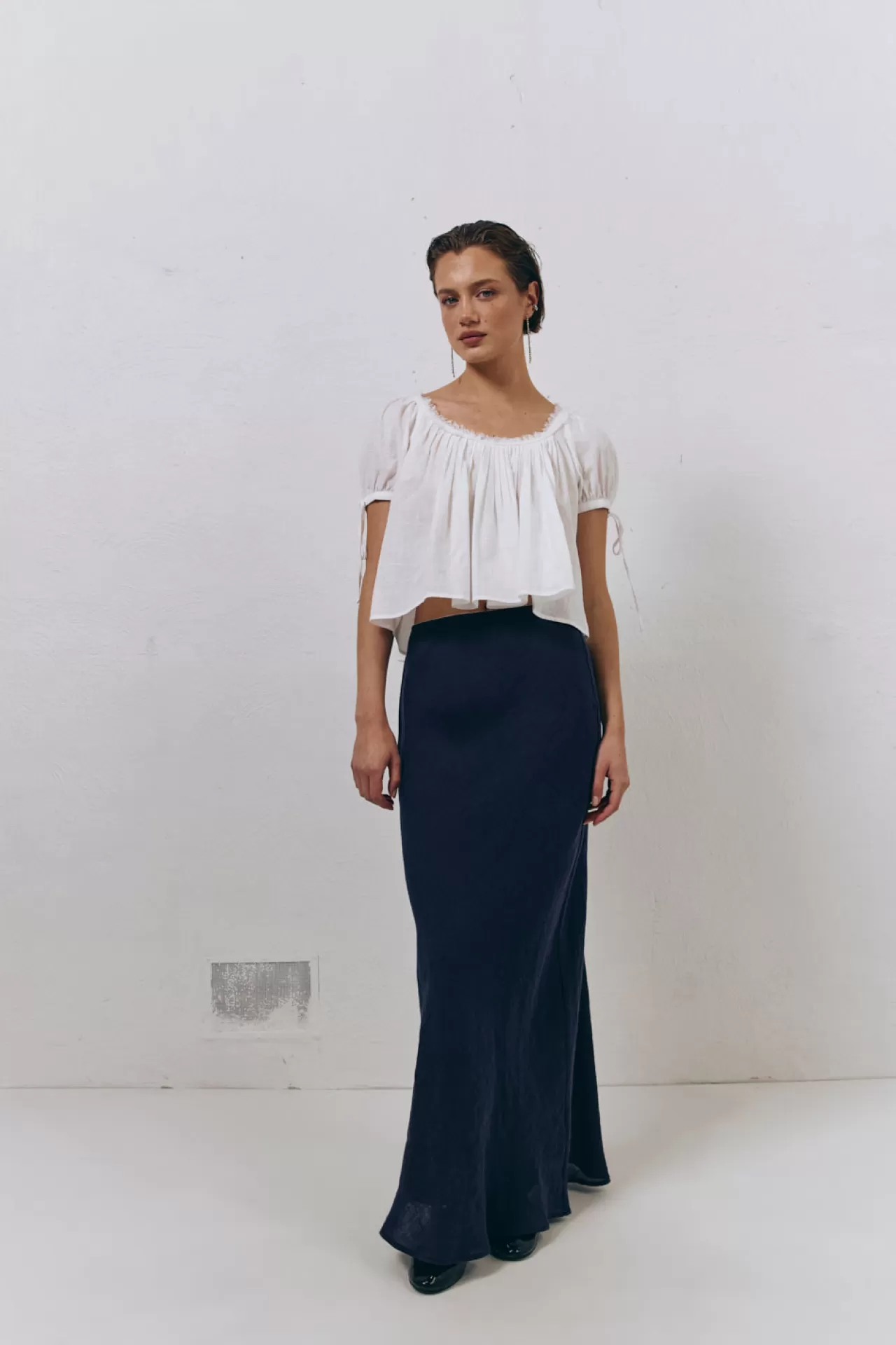 Cheap VRG GRL Italian Streets Linen Bias Cut Maxi Skirt Navy