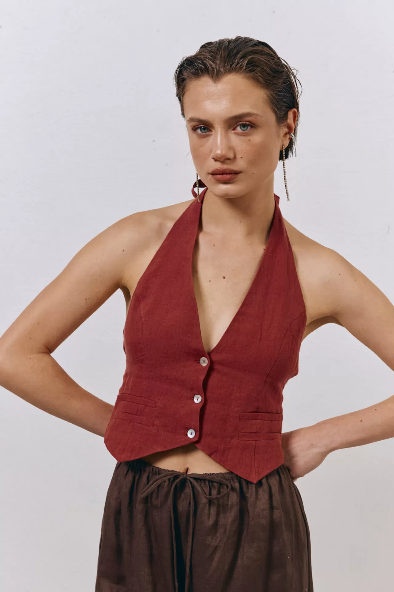 Online VRG GRL Los Cabos Linen Vest Wine