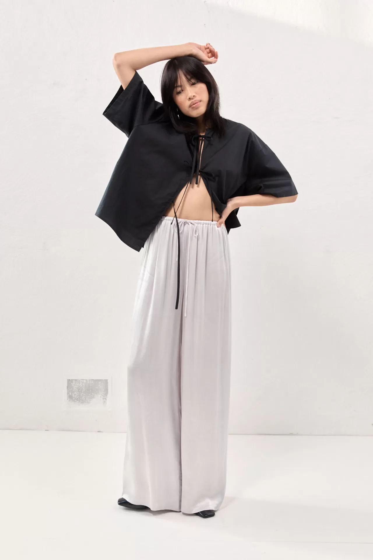 Flash Sale VRG GRL Merci Satin Pants Silver