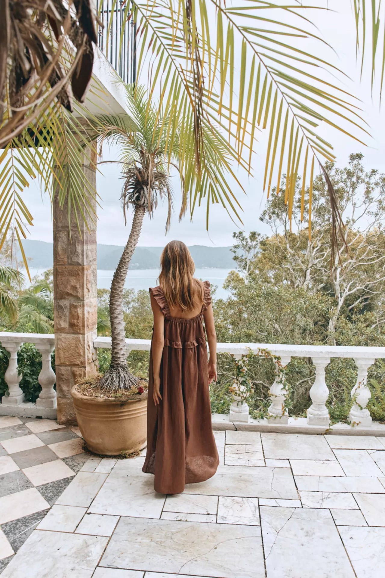 Online VRG GRL Rossana Linen Maxi Dress Chocolate